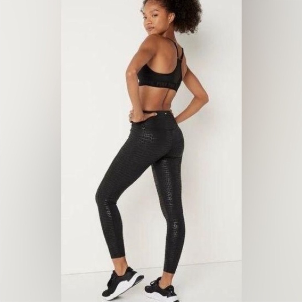 Victoria Secret Pink Active Leggings